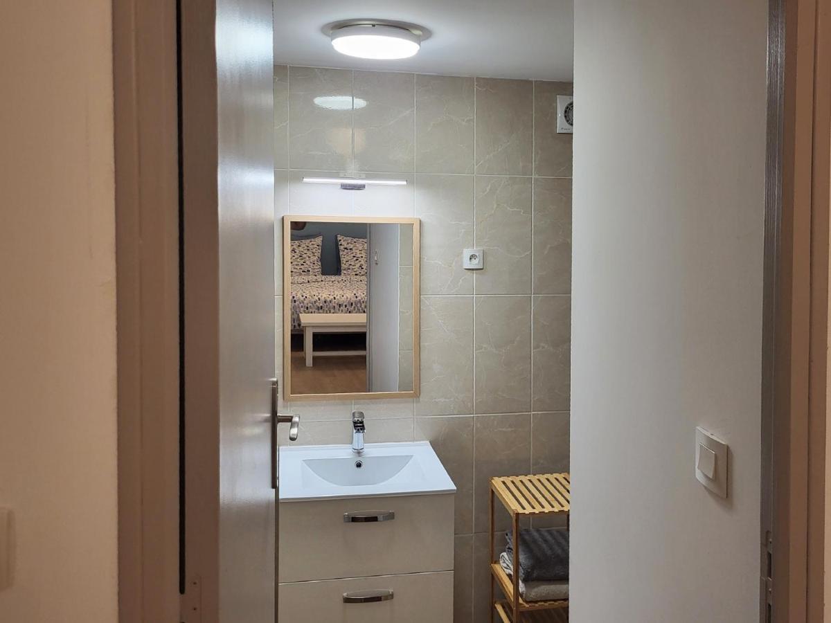 Appartement 1 Chambre, Cuisine, Coin Salon, Salle De Bain Saint-Claude Dış mekan fotoğraf
